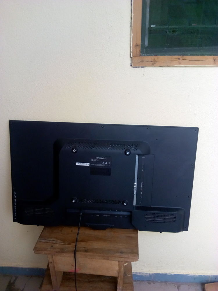 Je vends Ma television NASCO 32 POUCES NEUF