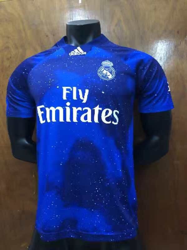 Maillots et survêtements saison 2018/2019