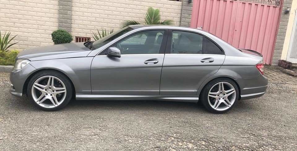 Mercedes C300 4Matic 2010