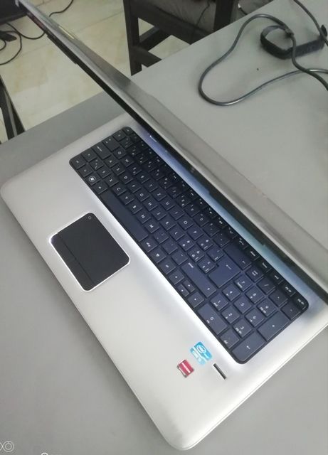 UN PC HP BEAT AUDIO DV7