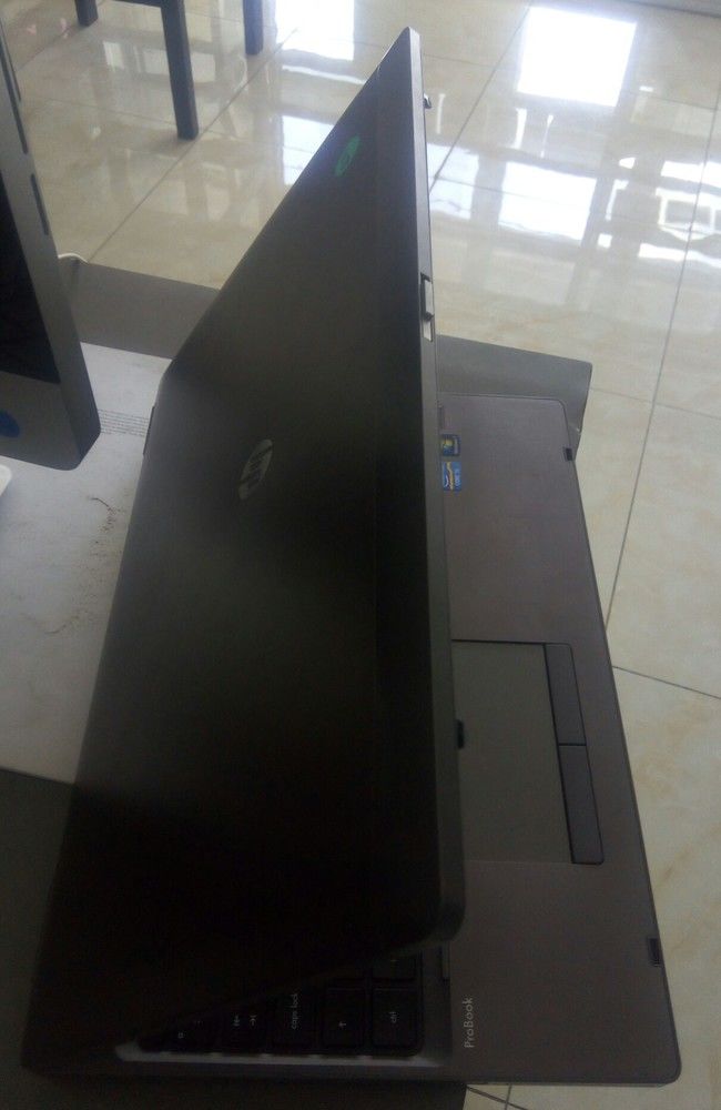 UN PC CORE I5... HP PROBOOK