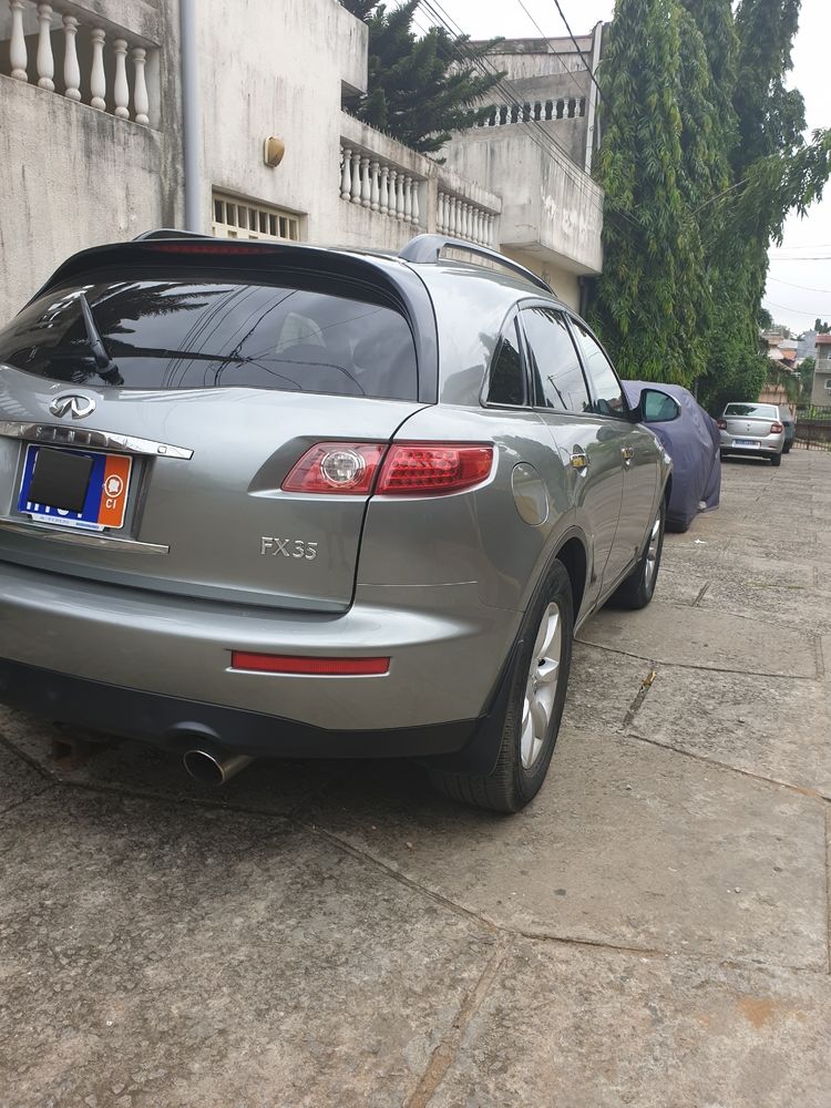 Infiniti fx-35 full option