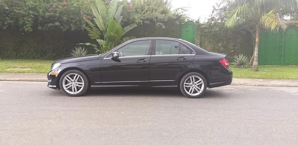 Mercedes-Benz C300 4 Matic 2013
