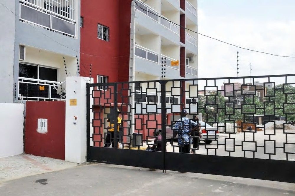 Jolis 2 Pièces À Louer Cocody Aghien