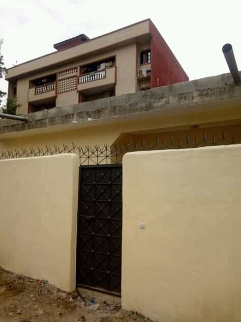 Maison À 3 Pièces a Louer À Yopougon Ananeraie