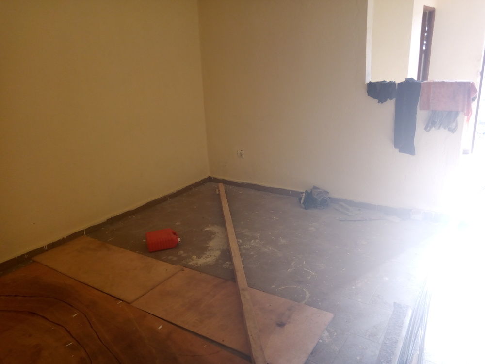 Maison À Louer 2 Pièces Situé À Yopougon Kouté