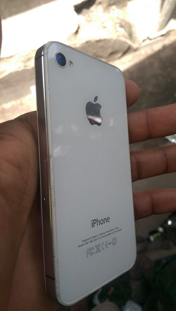 IPHONE 4S 16GO EN VENTE