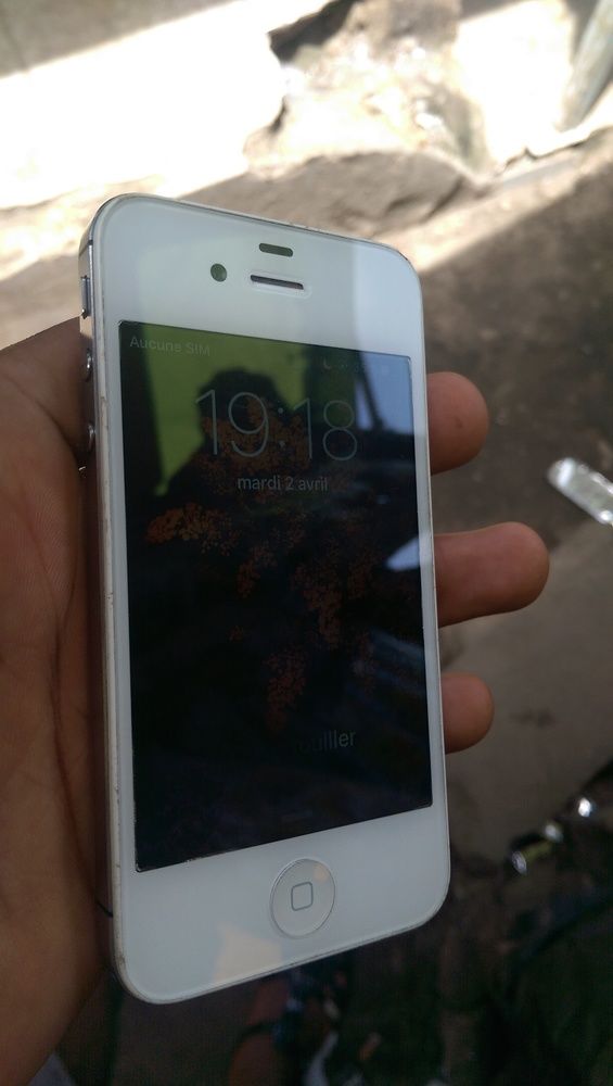 IPHONE 4S 16GO EN VENTE