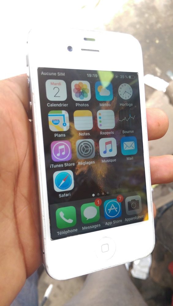 IPHONE 4S 16GO EN VENTE