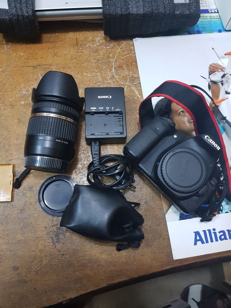 Canon EOS 60D + Tamron Objectif 18-270mm F/3,5-6,3 Di II VC PZD - Monture Canon