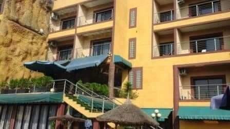 Hôtel 5 Etoile En Vente à Cocody