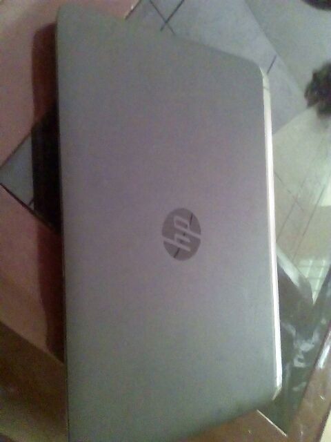 ordinateur portable HP pro core i3