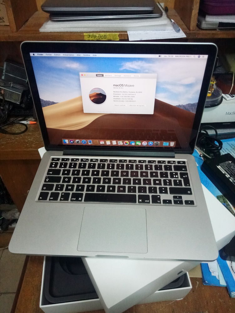 MacBook Pro (Retina, 13 pouces, fin 2013)
core i5 (2.4GGz) ..128Go ssd et 4 go de ram