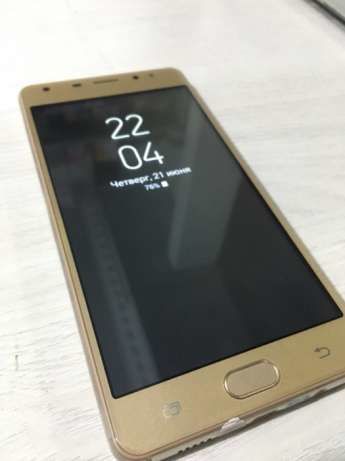 Samsung A10 Pro vietnamien