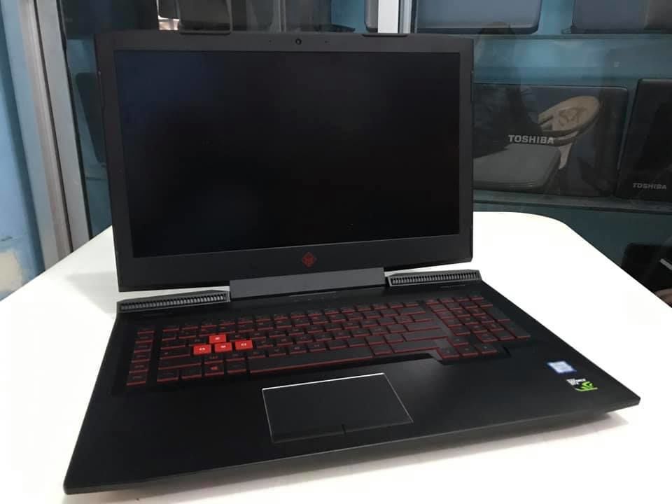 HP OMEN 17 CORE I7 ( 7th Gen ) Année 2017
