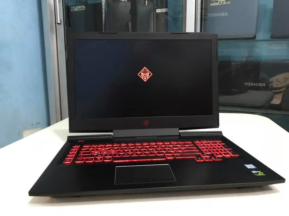 HP OMEN 17 CORE I7 ( 7th Gen ) Année 2017