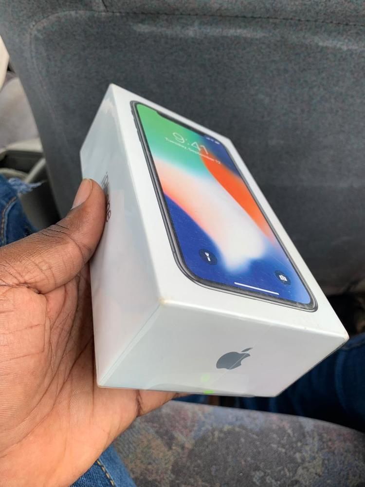 iPhone X Blanc Casi Neuf