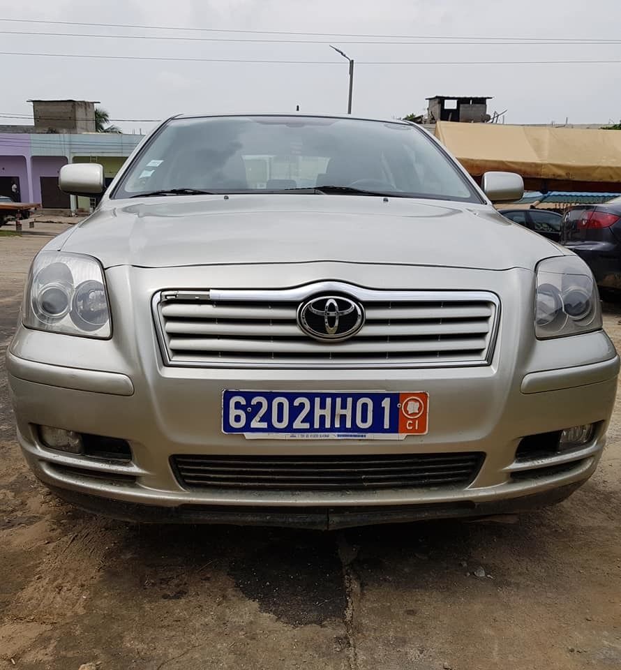 Toyota Avensis 2004