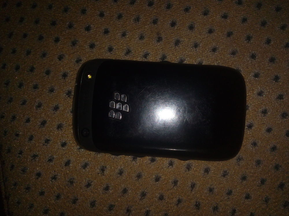 BlackBerry Curve 9320
