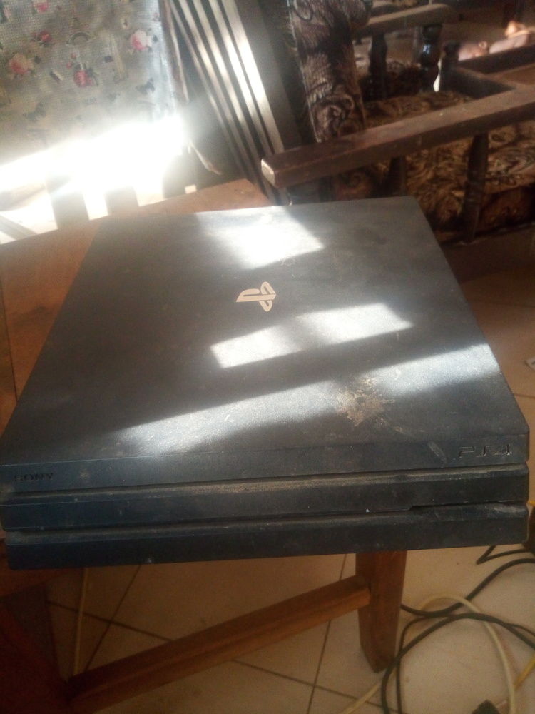 PS4 Pro troc ps4 slim