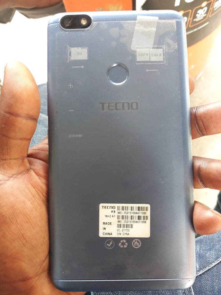 Tecno k9 spark plus( 16gb et 2ram)