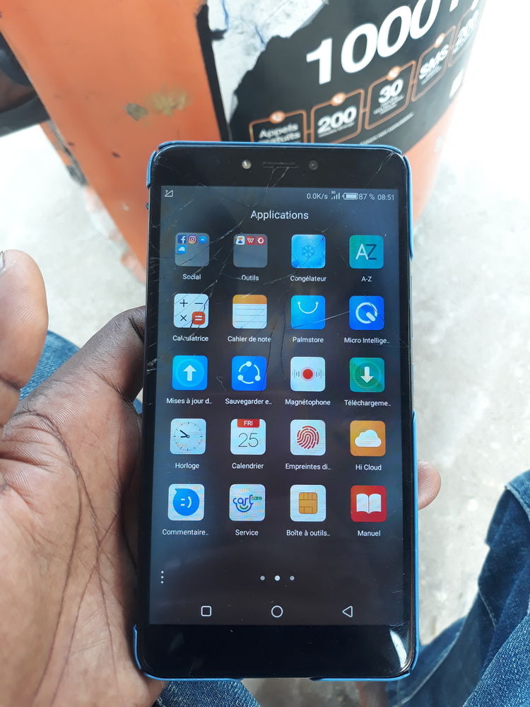 Tecno k9 spark plus( 16gb et 2ram)