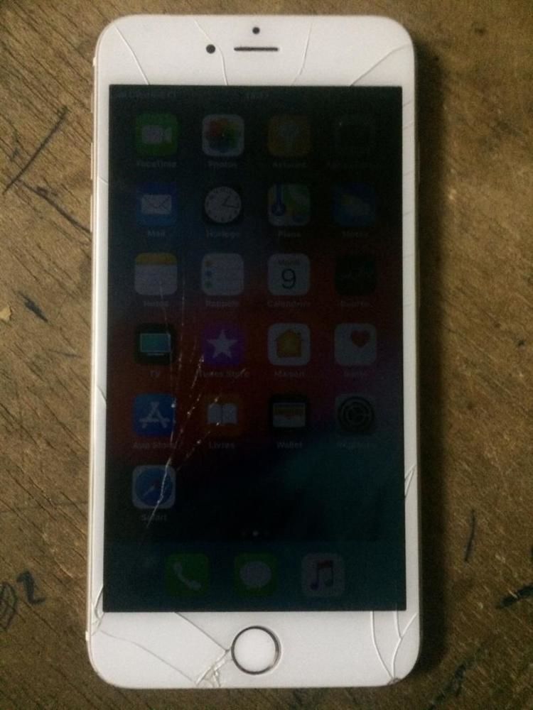 Iphone 6plus 16 gb sans icloud