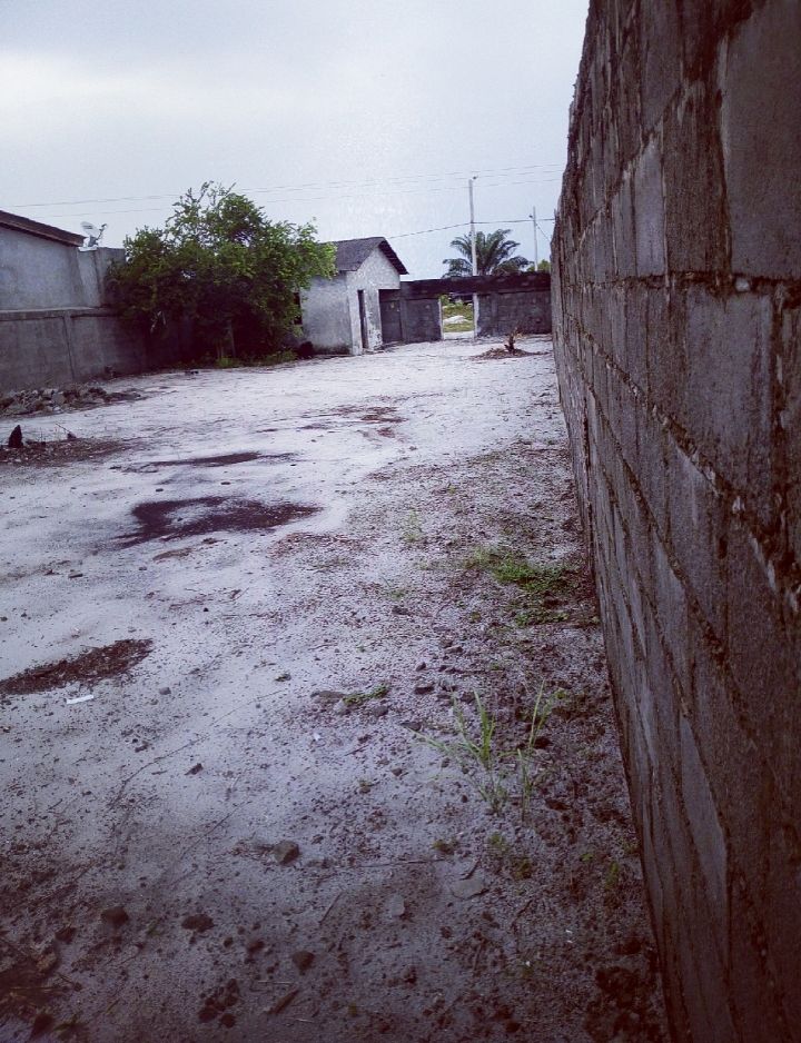 Terrain de 336m² + rajout à Assinie