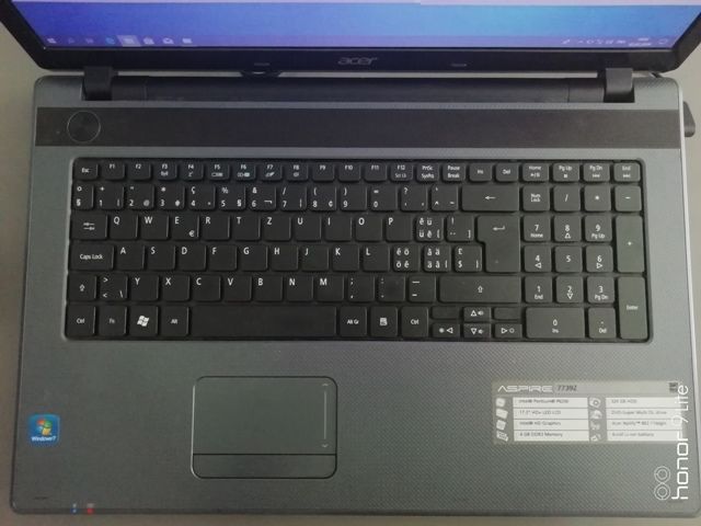 PC. ACER 230 Go DD 4Go RAM .. TRES CLEAN