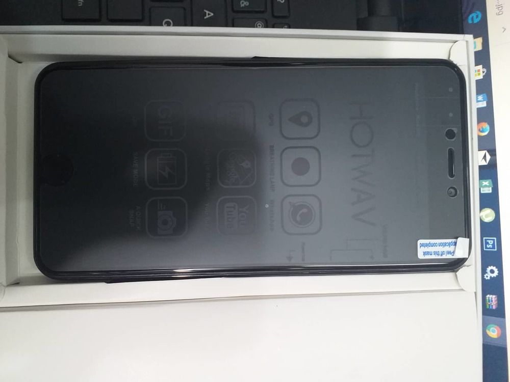 Hotwav cosmos V20  13Mpx antichoc + fourreau offert