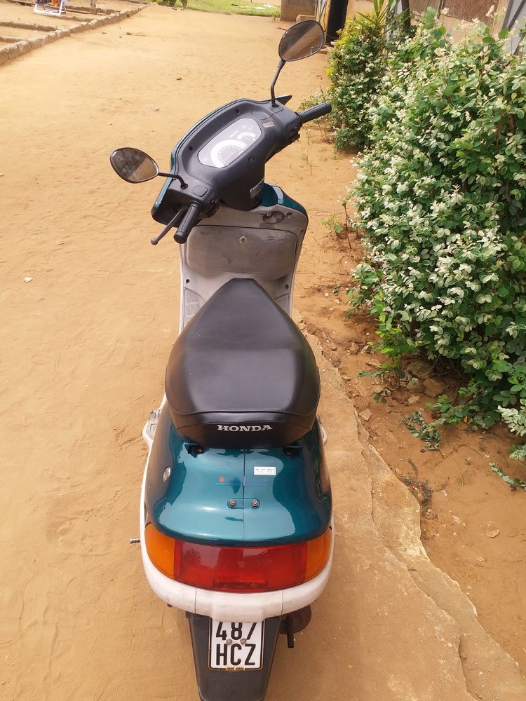 Vente de Moto Scooter Honda