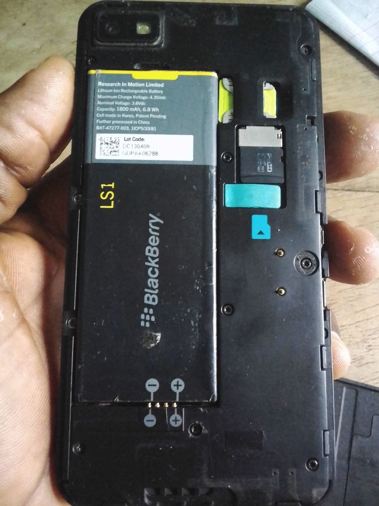 BlackBerry Z10 16G noir