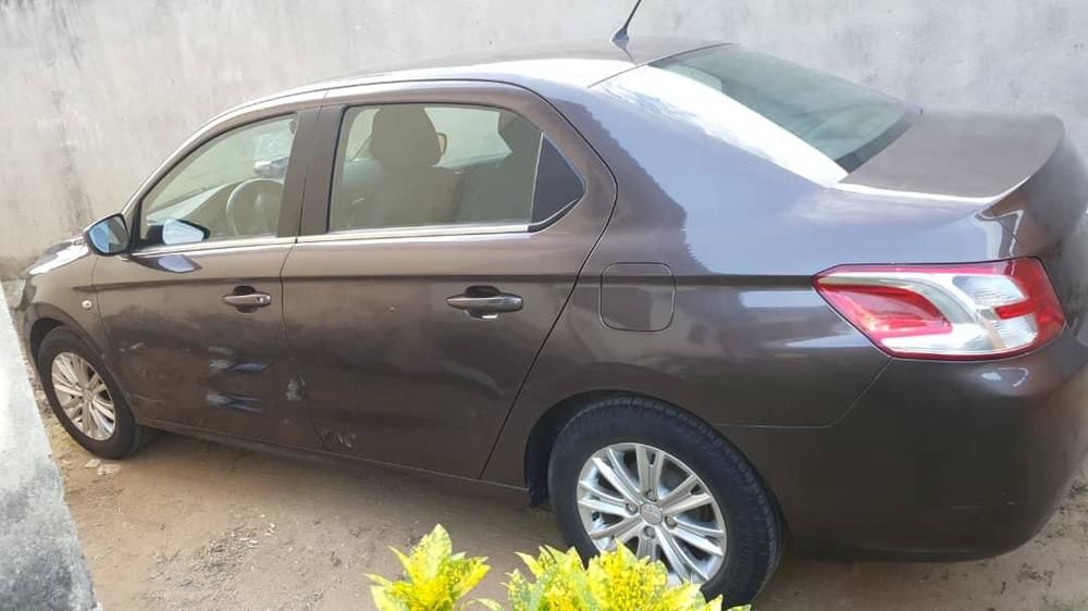 Peugeot 308 quasi neuf