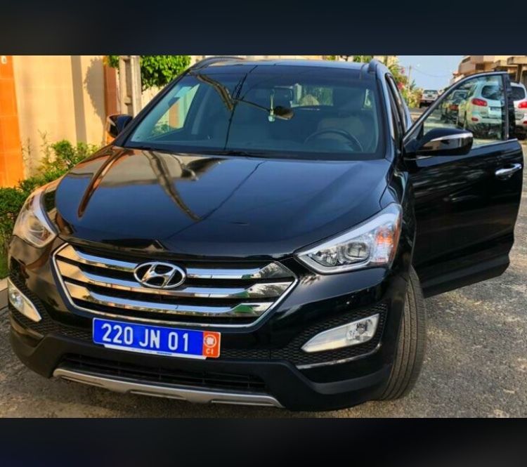 Hyundai santa fe 2015