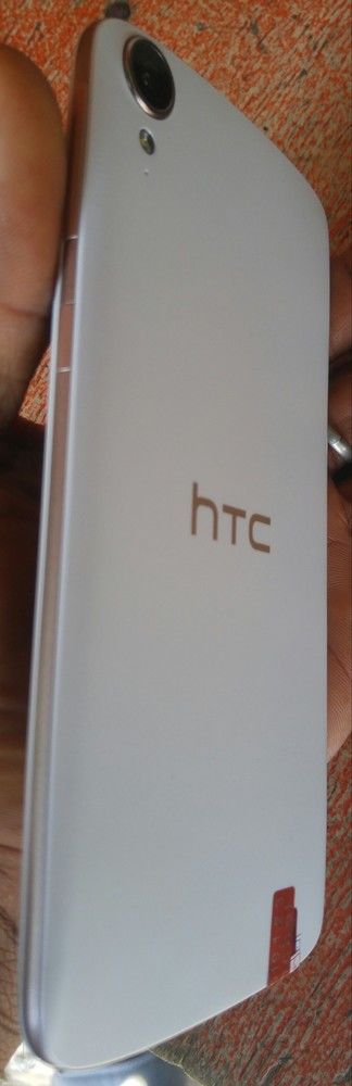 HTC DESIRE 828 32GB EN VENTE