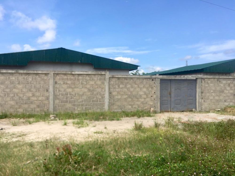 Maison Inachévée À Vendre