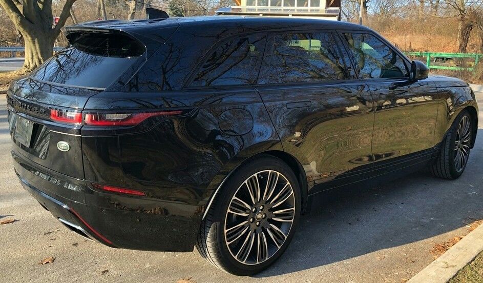 RANGE ROVER VÉLAR P300 R-DYNAMIQUE 2018
