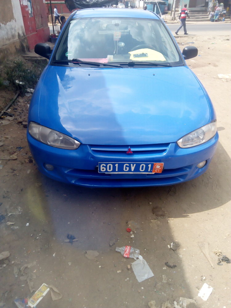 Mitsubishi colt 1999 Phase 2 petit moteur