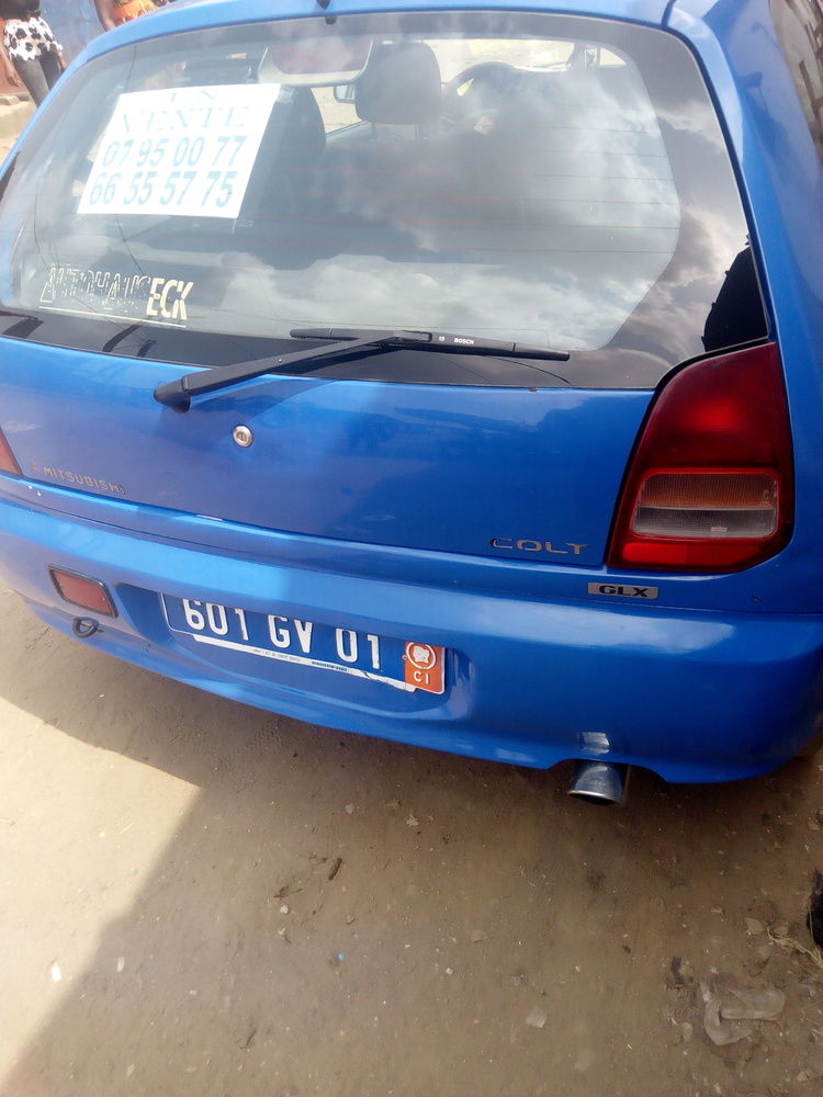 Mitsubishi colt 1999 Phase 2 petit moteur