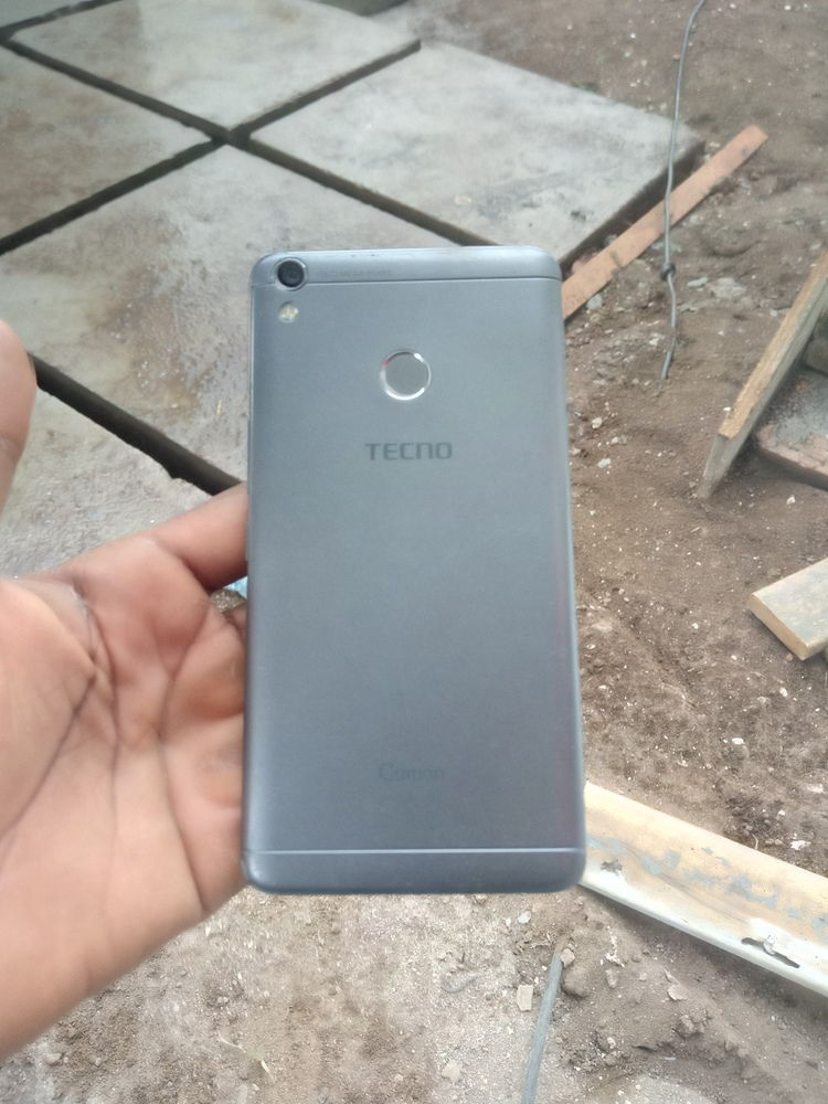 Tecno camon cx aire