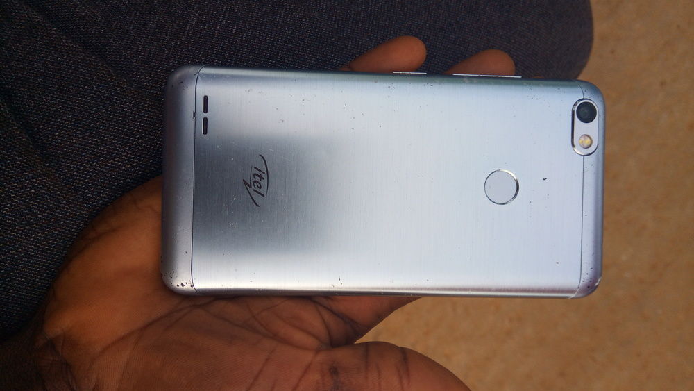 Itel( S12)