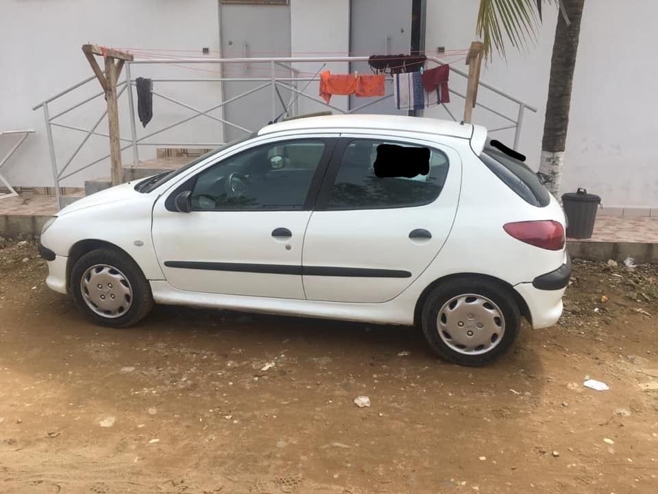 PEUGEOT 206 ANNÉE 2001 BOÎTE MANUELLE