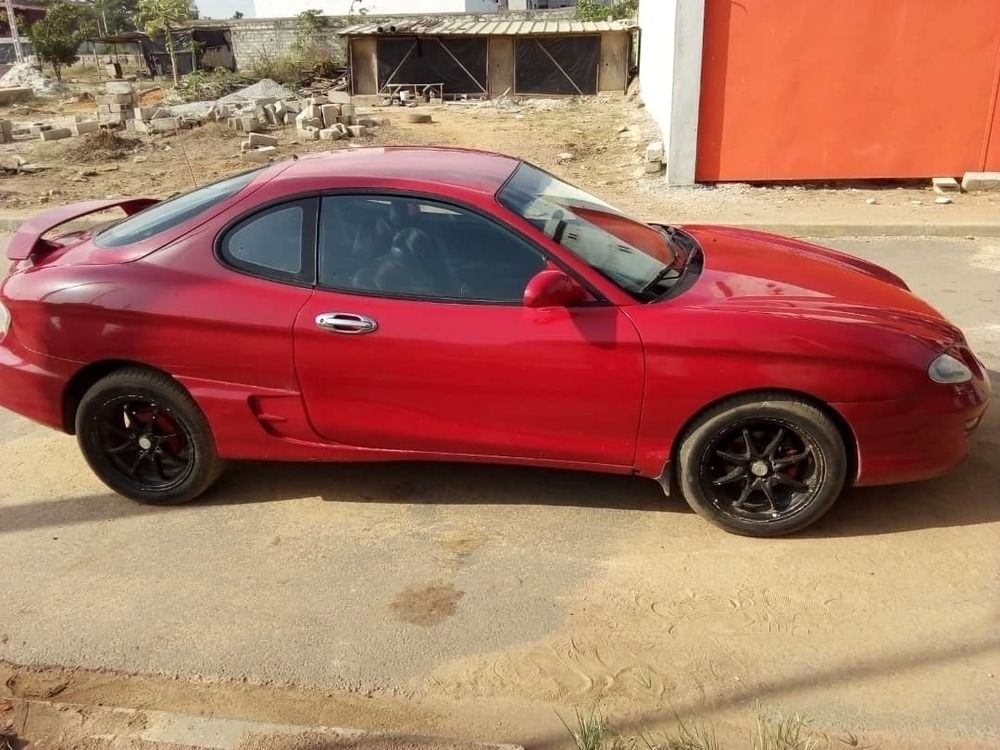Hyundai S coupé année 2000