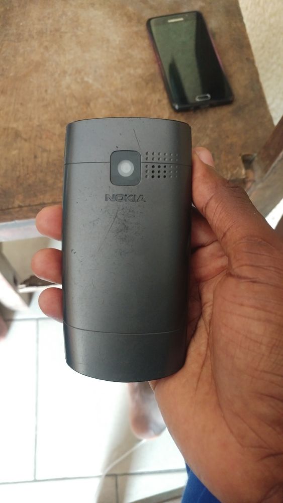 Nokia x2 bon retro 1puces