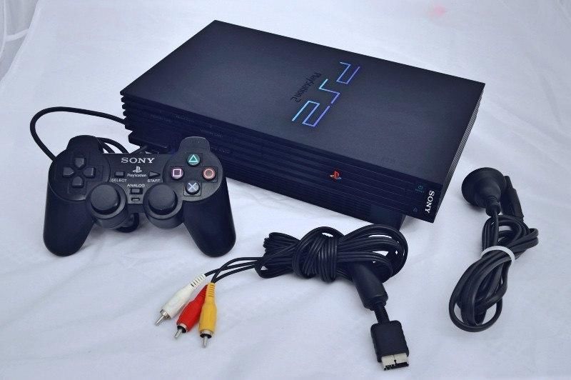 Ps2 Fat et Slim propre + 2 manette + 20jeux chez game land