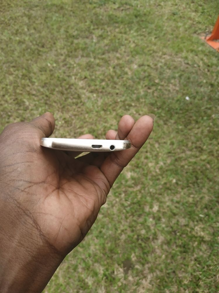 Téléphone HTC one m9