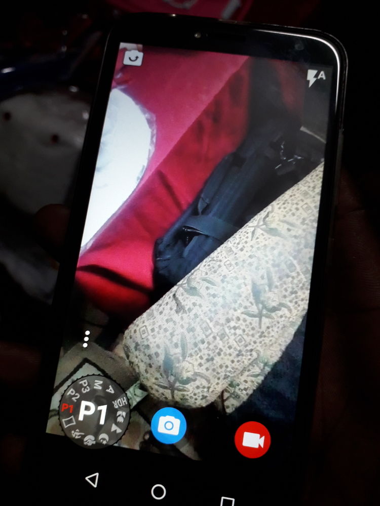 Oukitel c8  empreinte