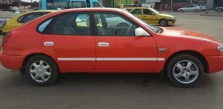 TOYOTA taxi transport ABIDJAN tout papier à jour super propre impeccable