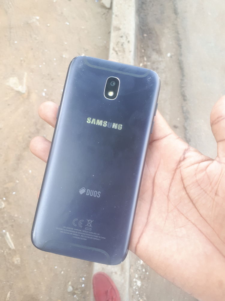 Samsung Galaxy J5 PRO