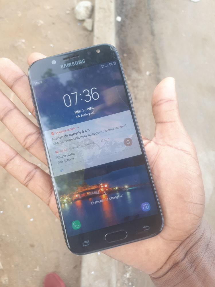 Samsung Galaxy J5 PRO